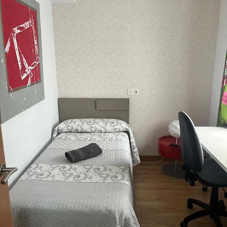 Bonito Apartamento En Granada Luaran gambar
